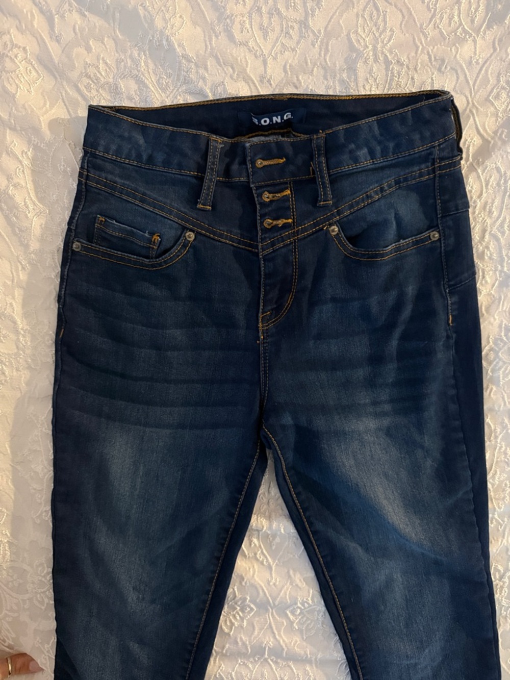 SONG Women's Dark Blue High-Rise Jeans size 7